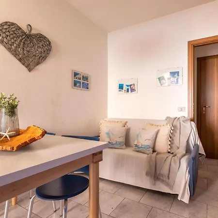 Sardinia Re - Casa Acquamarina Apartment