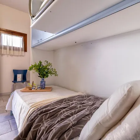 Sardinia Re - Casa Acquamarina Apartment *
